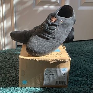 TOMS Cordones Black Wool Size 10 (Women)